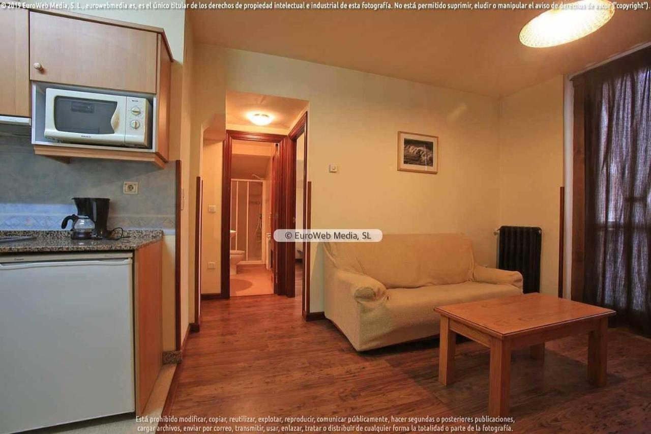 דירות Onís Apartamento 6 A Orillas Del Rio Sella מראה חיצוני תמונה