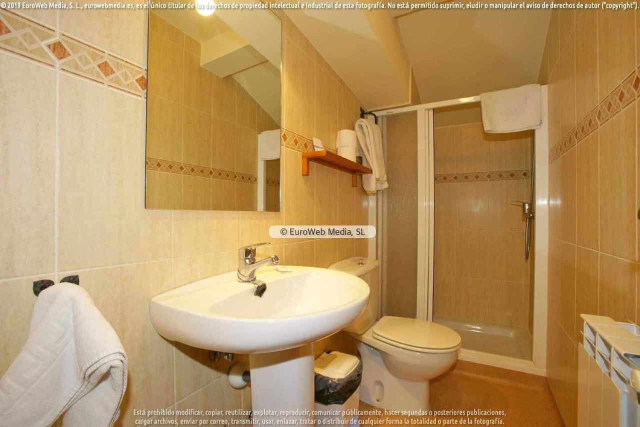 דירות Onís Apartamento 6 A Orillas Del Rio Sella מראה חיצוני תמונה